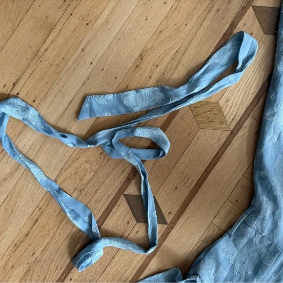 Lulu’s Compelling Love Light Blue Jacquard Short Sleeve Maxi Dress - Picture 13 of 16